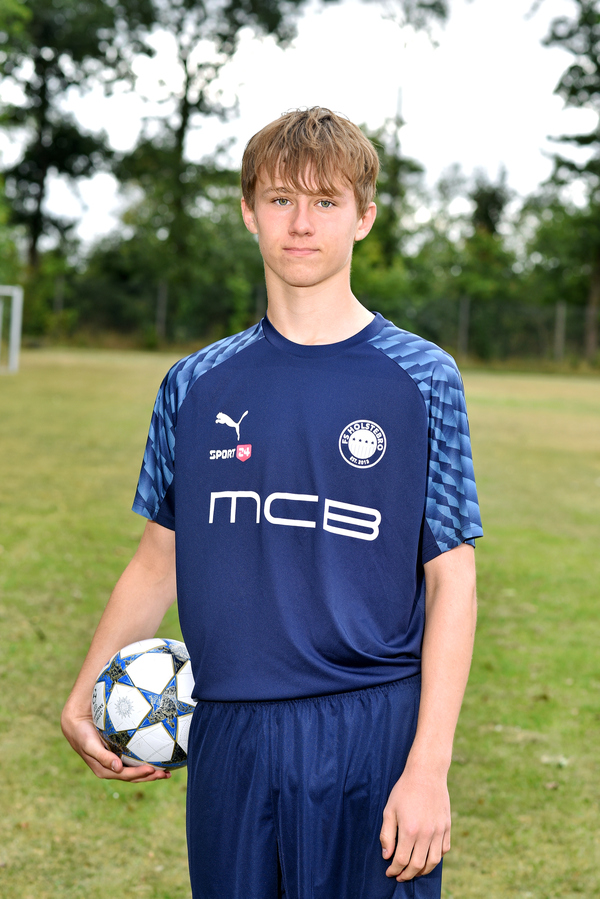 Elliot Groth Frølund